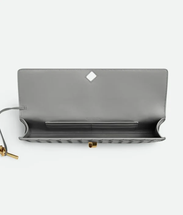 Bottega Veneta Andiamo Clutch>Women Clutch | Handle