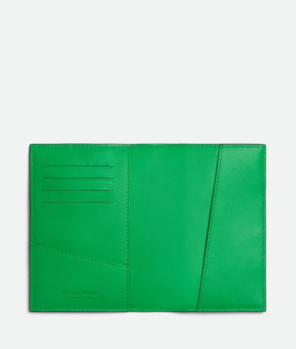 Bottega Veneta Cassette Passport Holder>Women Pouches And Travel Accessories | Pouches And Travel Accessories