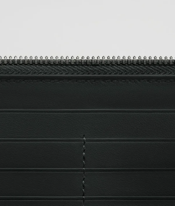 Bottega Veneta Cassette Zip Around Wallet> Long Wallets