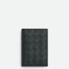 Bottega Veneta Intrecciato Passport Case>Women Pouches And Travel Accessories | Pouches And Travel Accessories