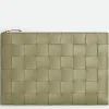 Bottega Veneta Large Cassette Flat Pouch>Women Pouches