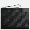 Bottega Veneta Large Cassette Pouch> Pouches