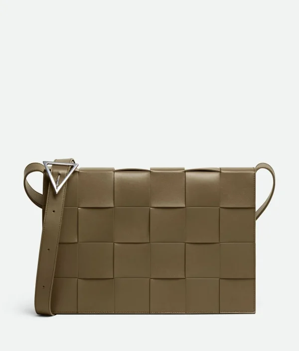 Bottega Veneta Maxi Cassette> Crossbody