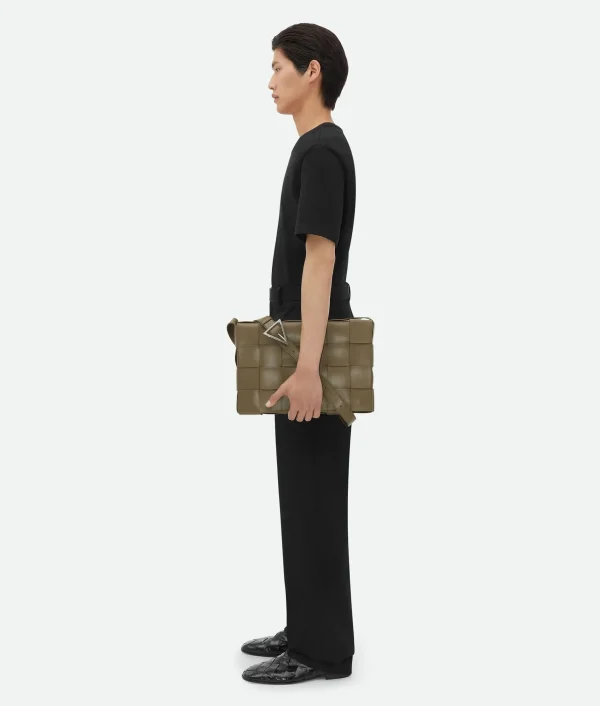 Bottega Veneta Maxi Cassette> Crossbody