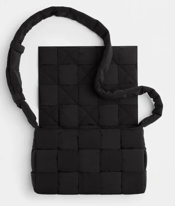 Bottega Veneta Maxi Padded Tech Cassette> Crossbody