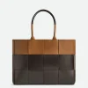 Bottega Veneta Medium Arco Tote Bag> Shopper