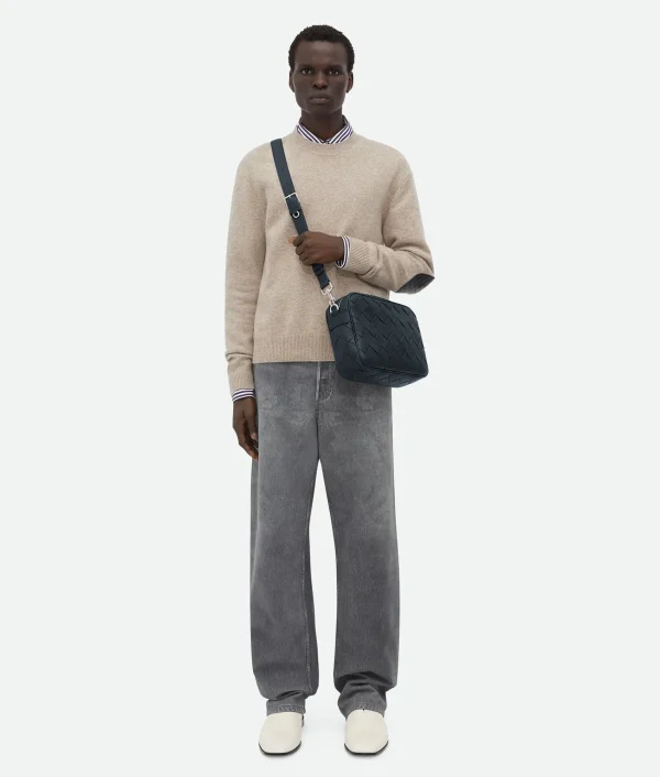 Bottega Veneta Medium Intrecciato Camera Bag> Crossbody