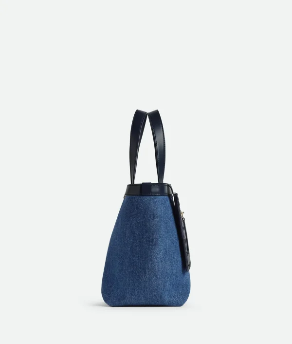 Bottega Veneta Mini Flip Flap With Strap>Women Shopper
