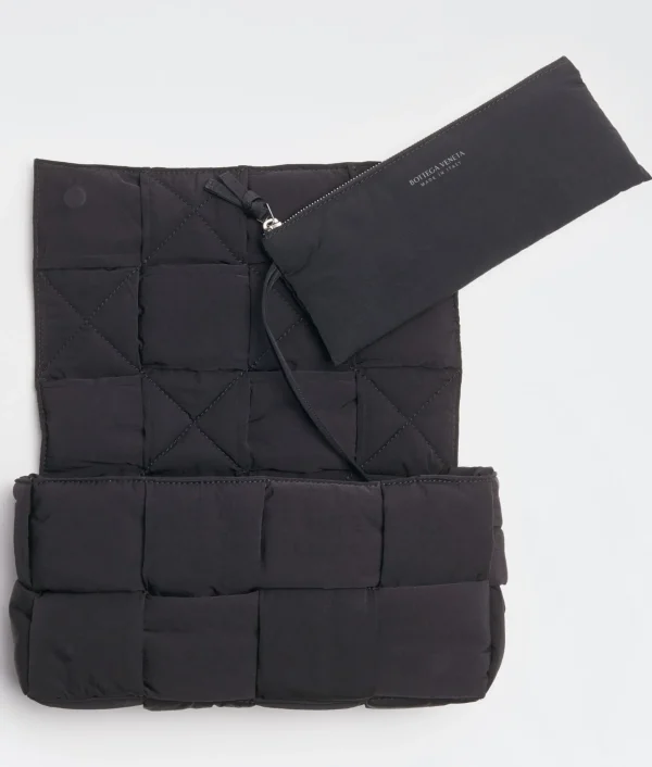Bottega Veneta Padded Tech Cassette> Crossbody