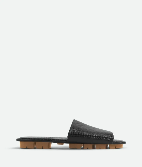 Bottega Veneta Shore Mule> Slippers