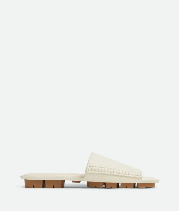 Bottega Veneta Shore Mule> Slippers