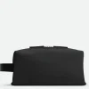 Bottega Veneta Tokyo Medium Washbag>Women Pouches And Travel Accessories | Pouches And Travel Accessories